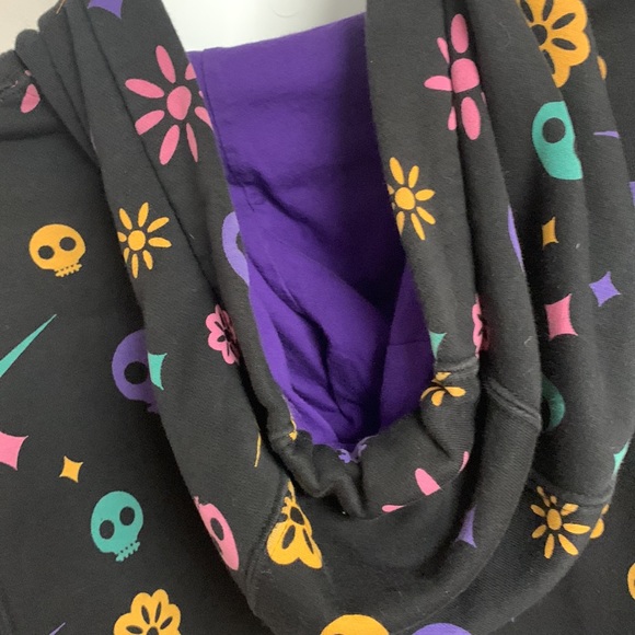 Nike Day of the Dead Pull Over Hoodie size Small NWOT - Picture 4 of 8